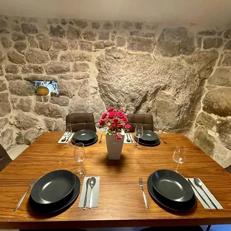 Maison Laurel: Historic Stone Estate with Private Pool Gata Exterior photo
