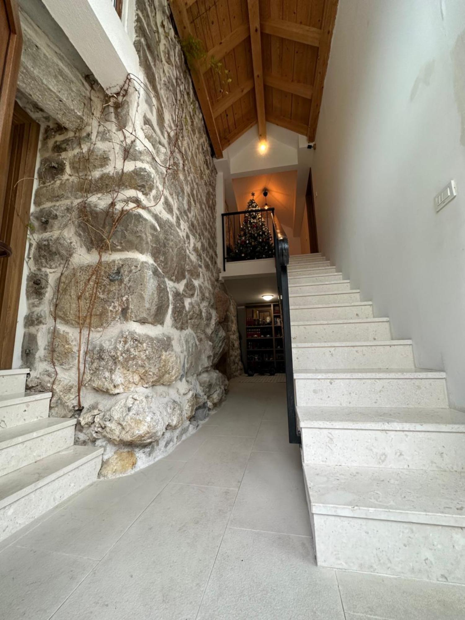 Maison Laurel: Historic Stone Estate With Private Pool *
