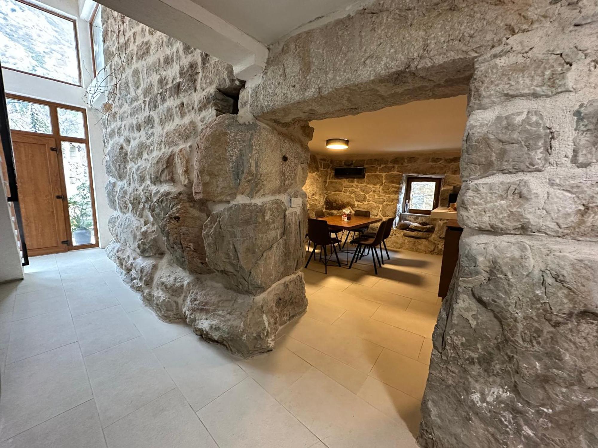 Maison Laurel: Historic Stone Estate With Private Pool Villa *