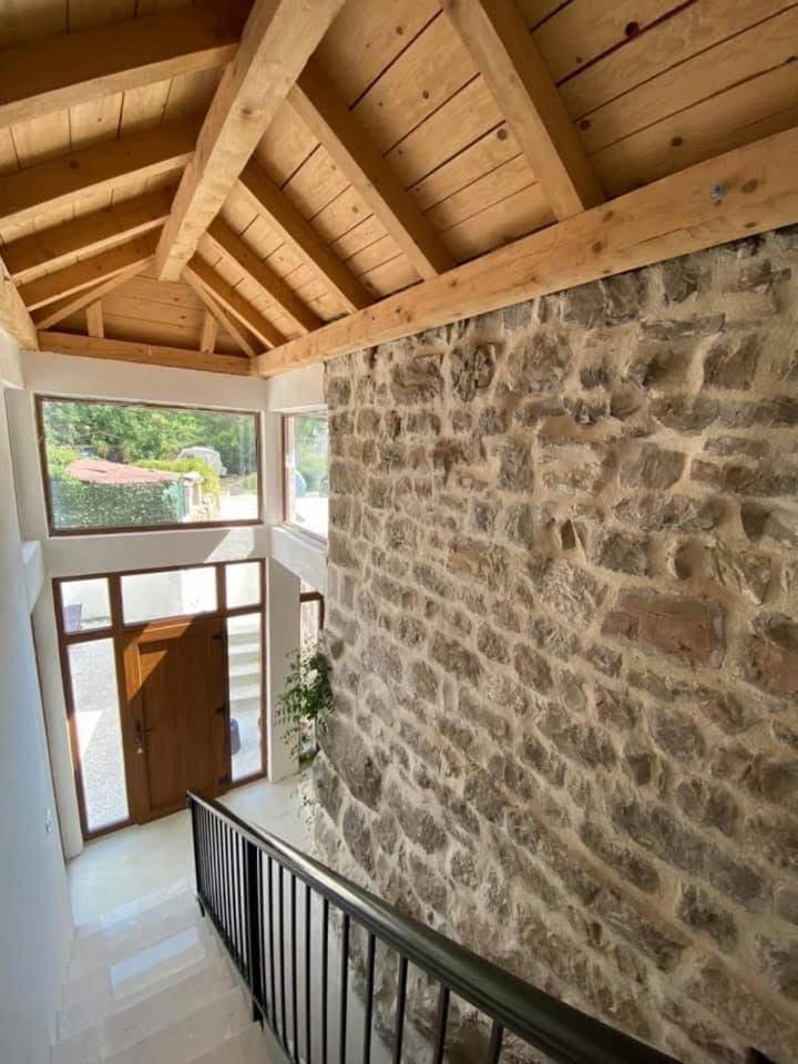 Maison Laurel: Historic Stone Estate With Private Pool Villa Gata